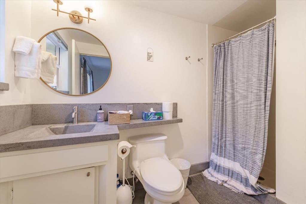 Lake Views, Pet-Friendly Cabin With Hot-Tub In King'S Beach Kings Beach Exterior foto